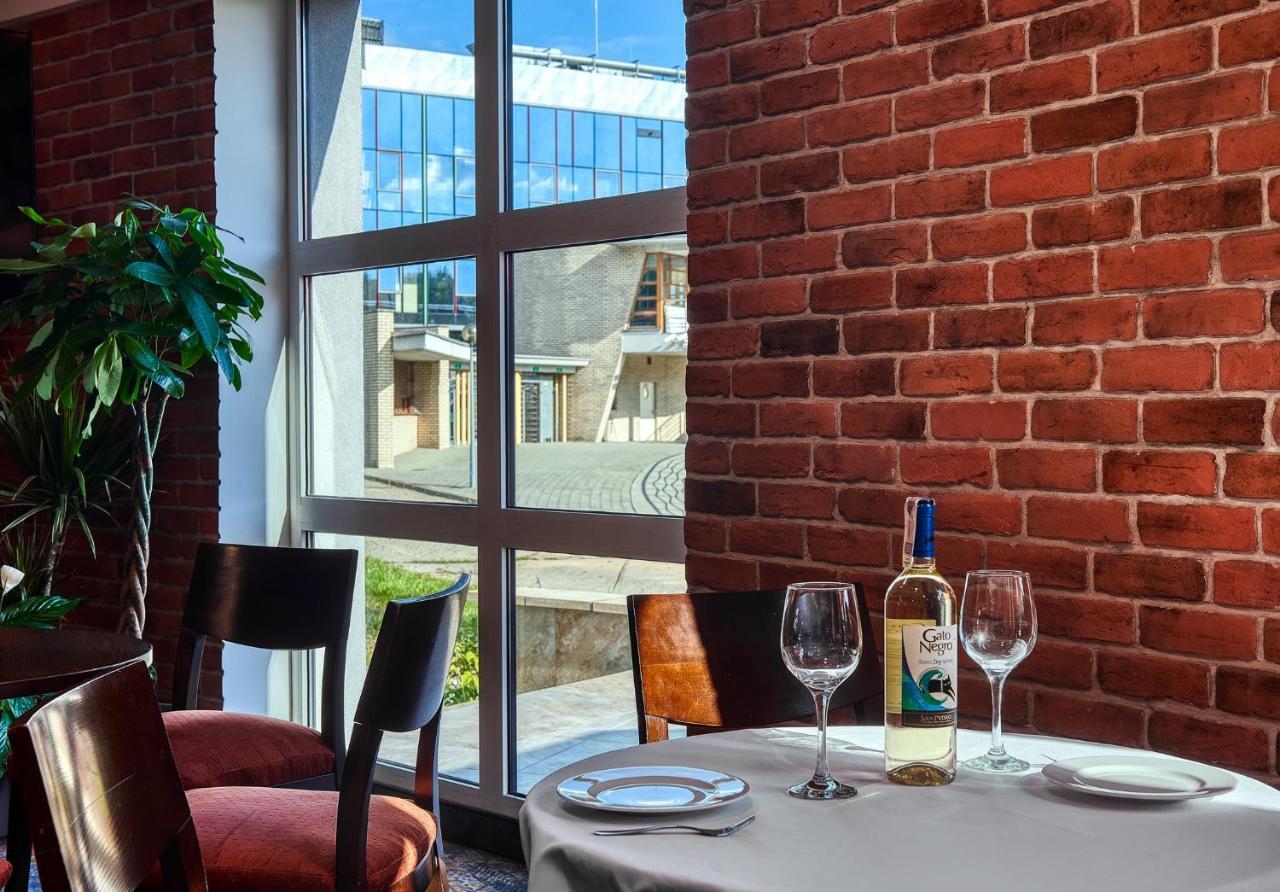 Hotel Anton By Dns Pruszków Eksteriør bilde